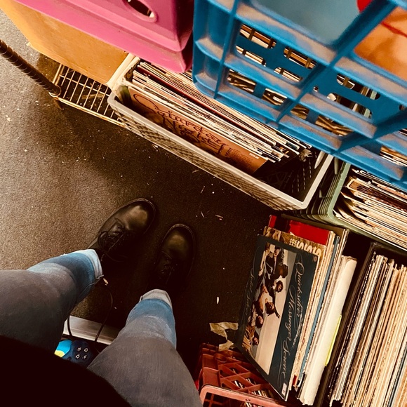 ✨Hi, I'm Jamie✨ - Picture 3 of 10